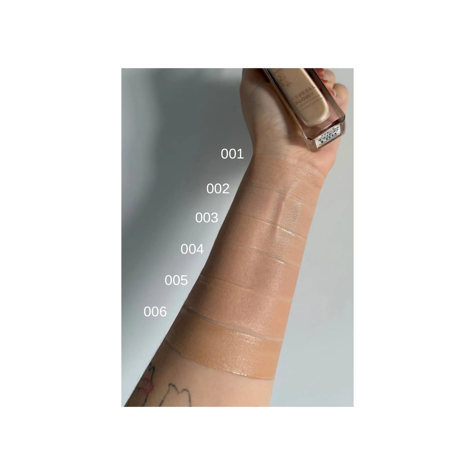 Тональна основа Natural Glow Weightless Foundation - Тональна основа