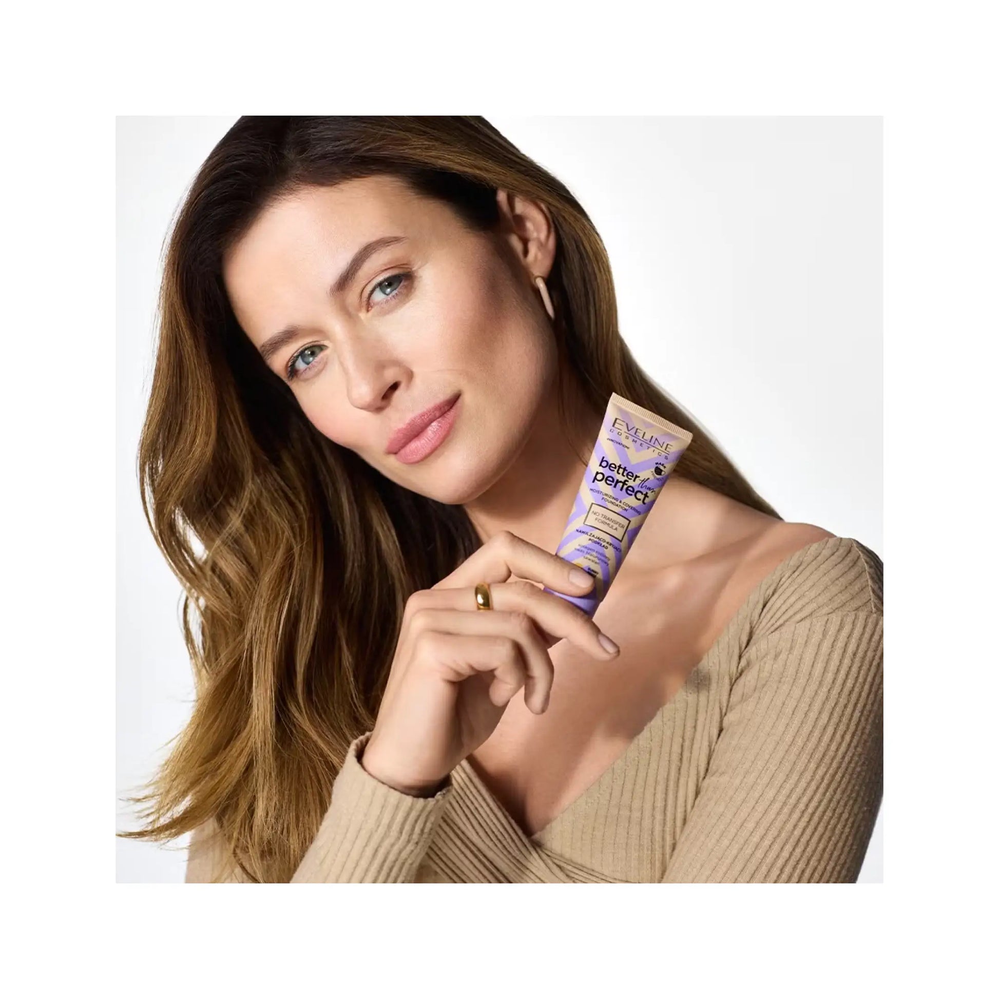 Зволожувальна тональна основа Better Than Perfect Foundation - Тональна основа