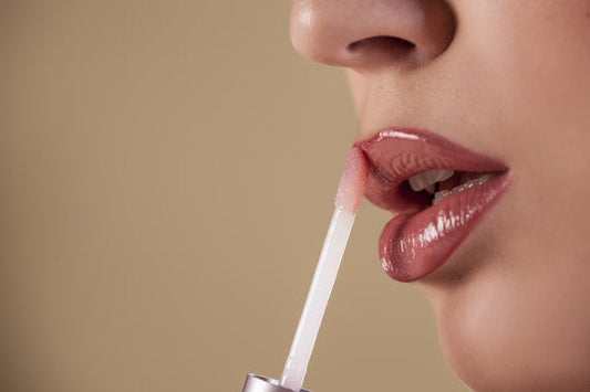 Найкращі блиски для губ у 2025 році