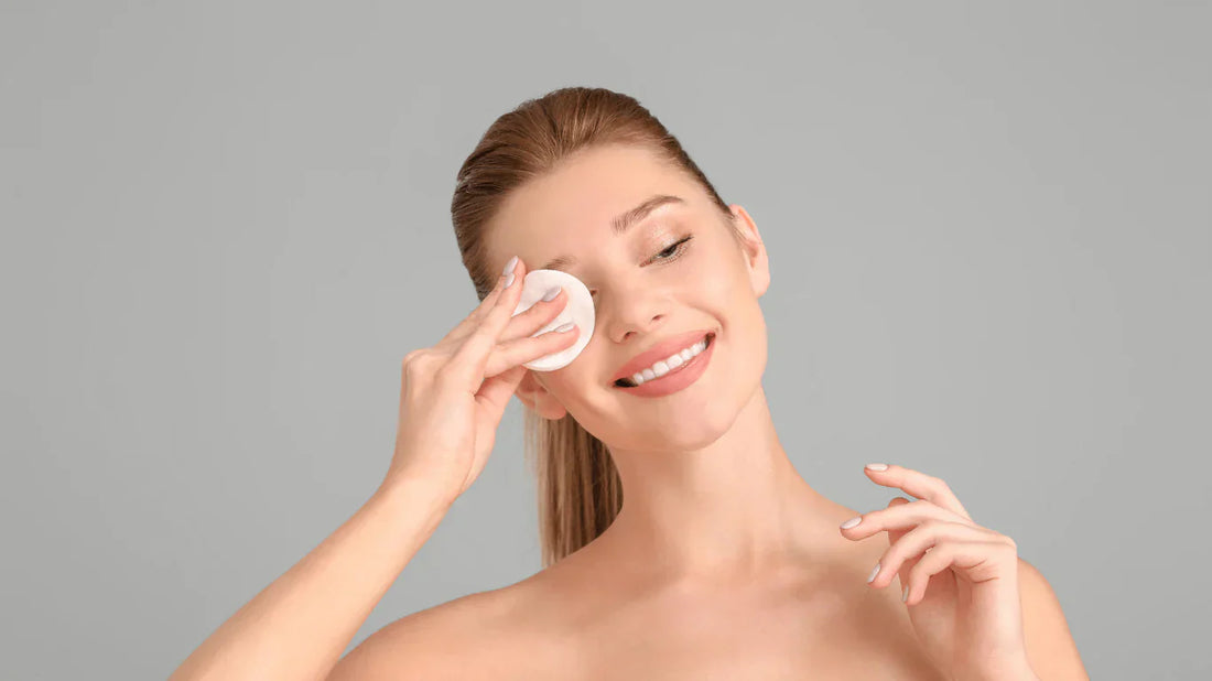 Демакіяж: основний крок до здорової та чистої шкіри