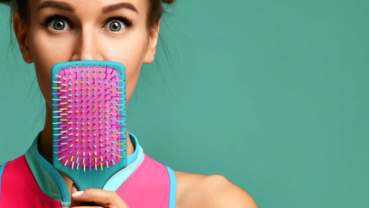 Як вибрати ідеальну щітку для волосся