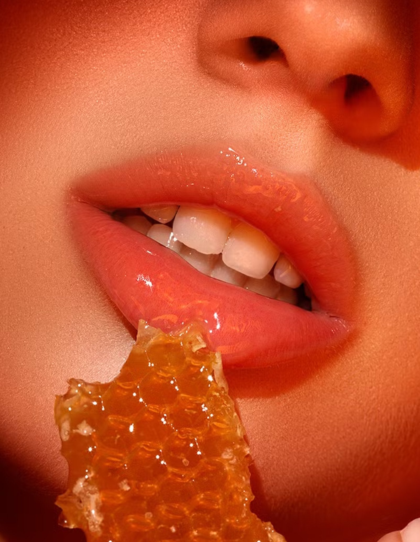 Блиск для губ OH! My Lips Lip Maximizer Bee Wenom — фото 7