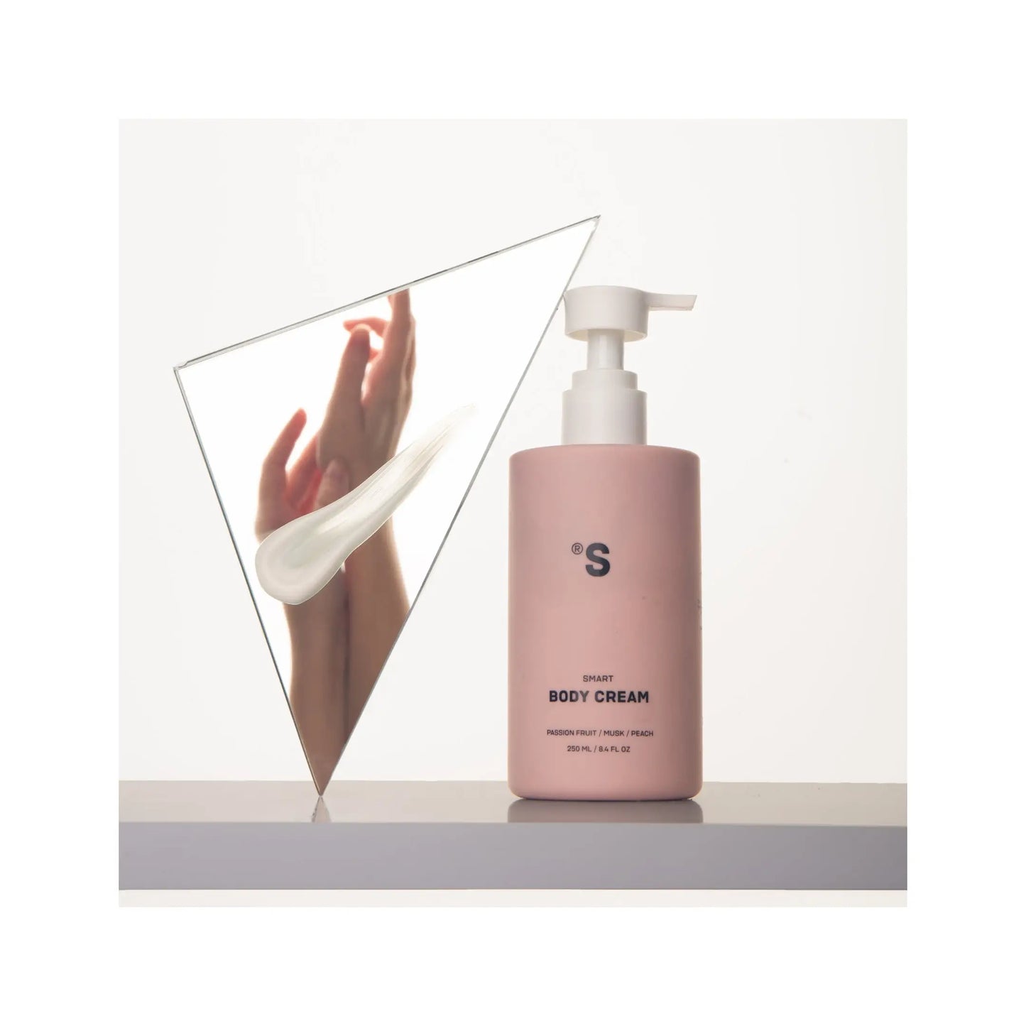 Крем для тіла ’Маракуя’ Smart Body Cream - Крем для тіла