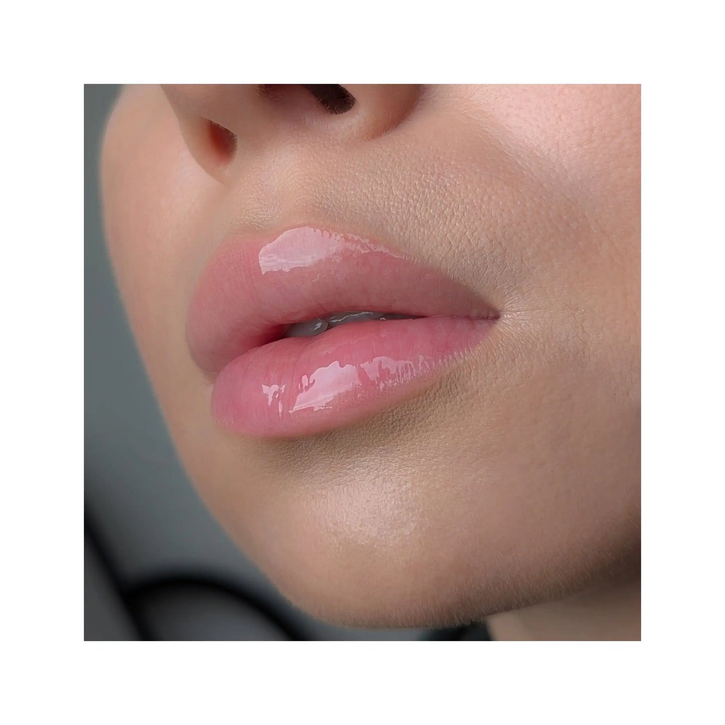 Lipper-блиск для губ Kyiv Cake - Блиск для губ
