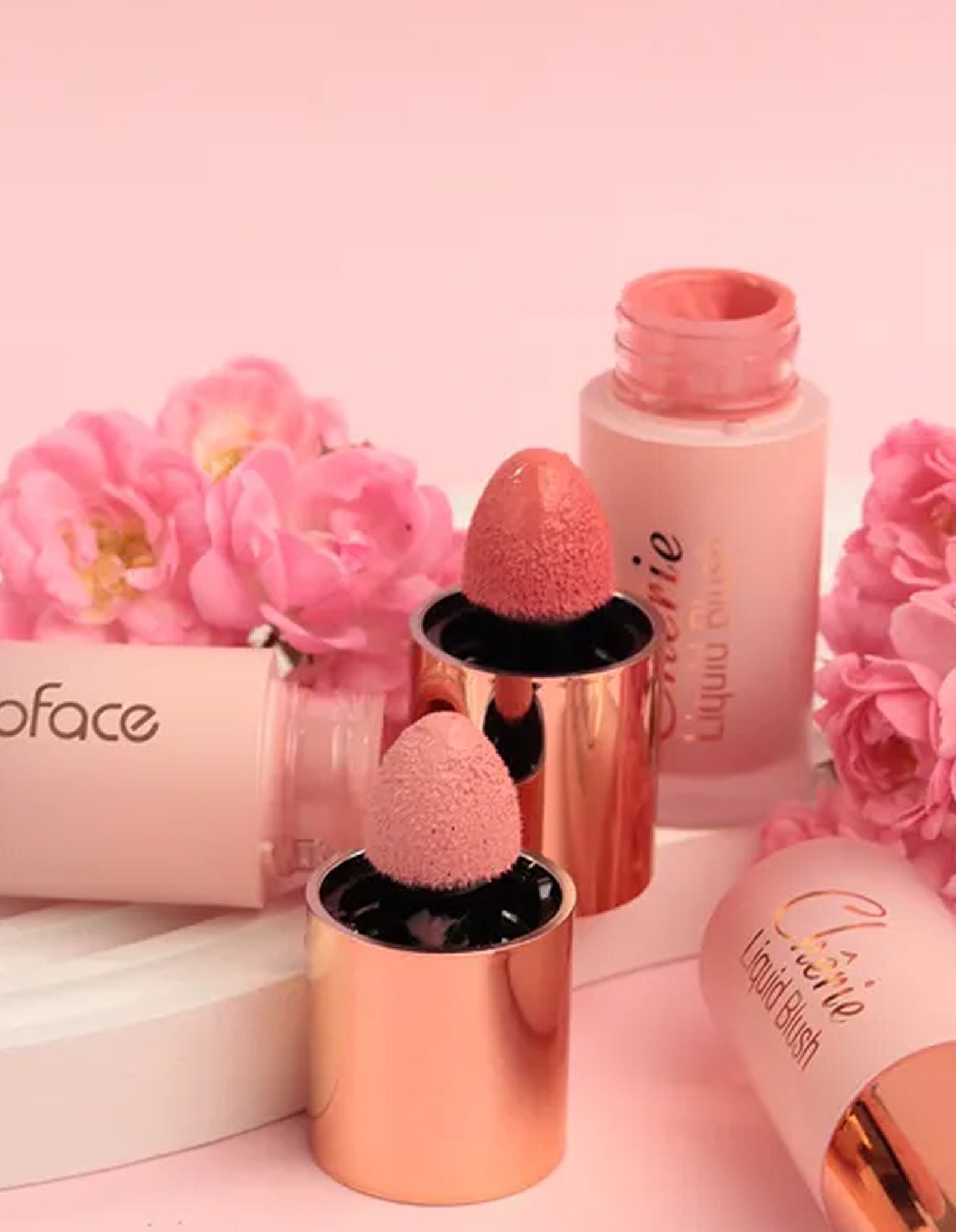 Рідкі рум’яна Cherie Liquid Blush — Topface