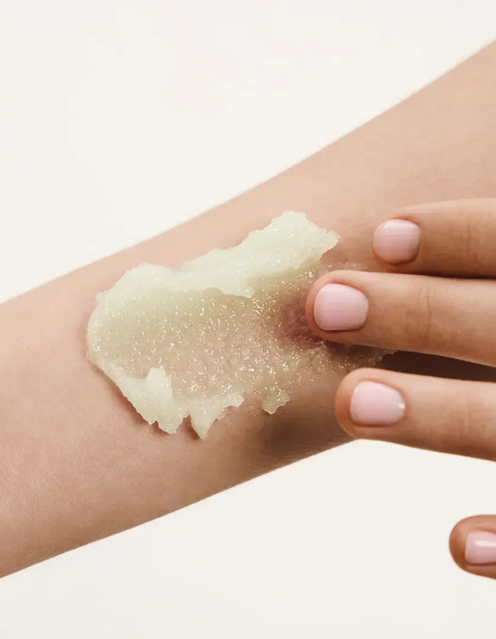 Скраб для тіла Body Treat Silk — фото 3
