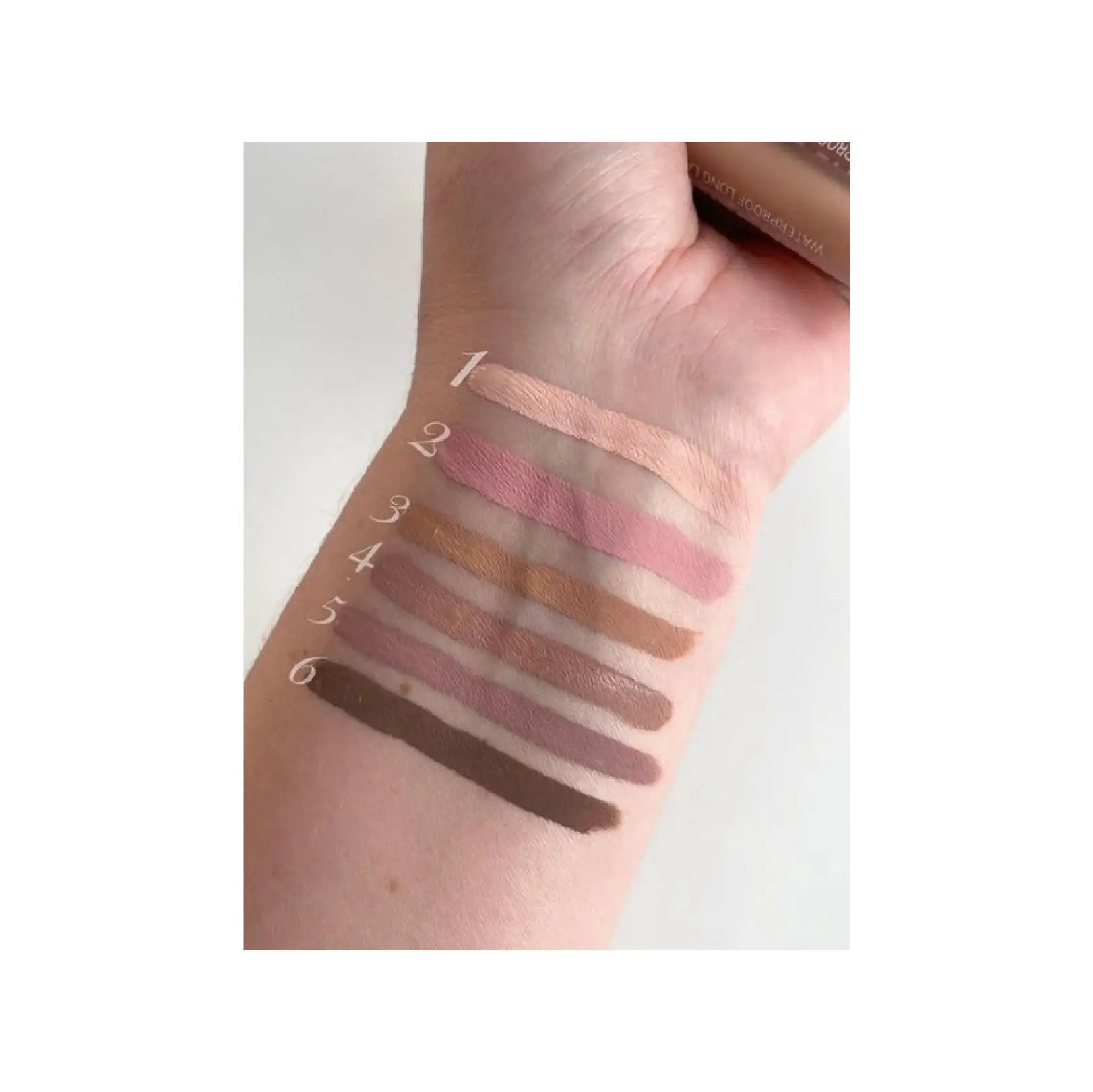Тіні рідкі для повік Matte Eyeshadows - Тіні для повік