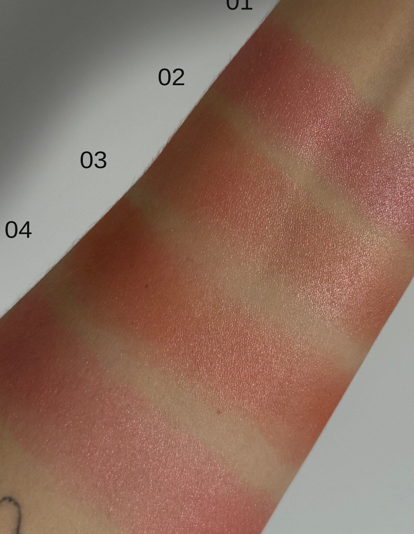 Запечені рум'яна MATCH Radiant Baked Blush — Bogenia